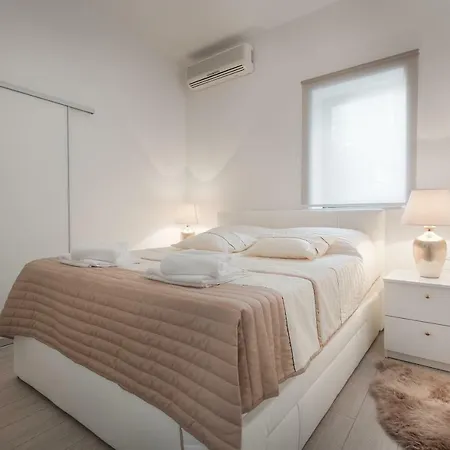 Modern Pjero 아파트 *