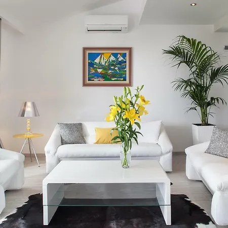 Appartamento Modern Pjero *